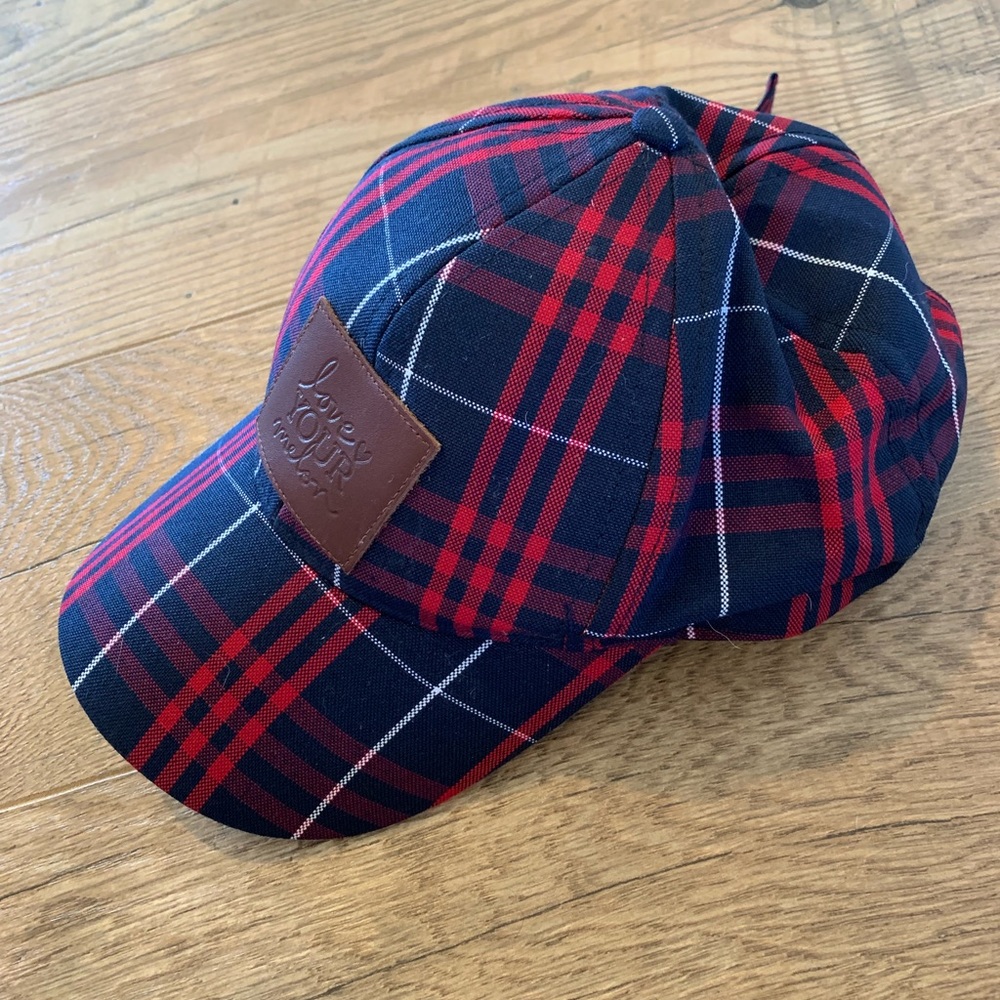 NWOT!! Love Your Melon Hat